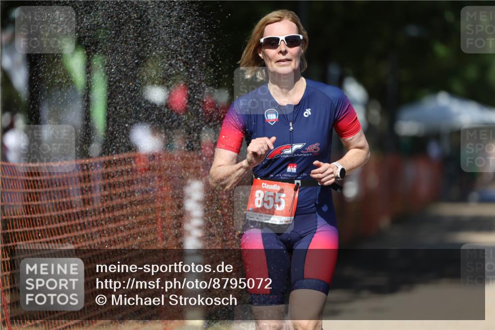 07.09.2025 - 19. Norderstedt Triathlon Michael Strokosch http://msf.ph/oto/8795072 07.09.2025 13:49:30 Laufen 855 meine-sportfotos.de