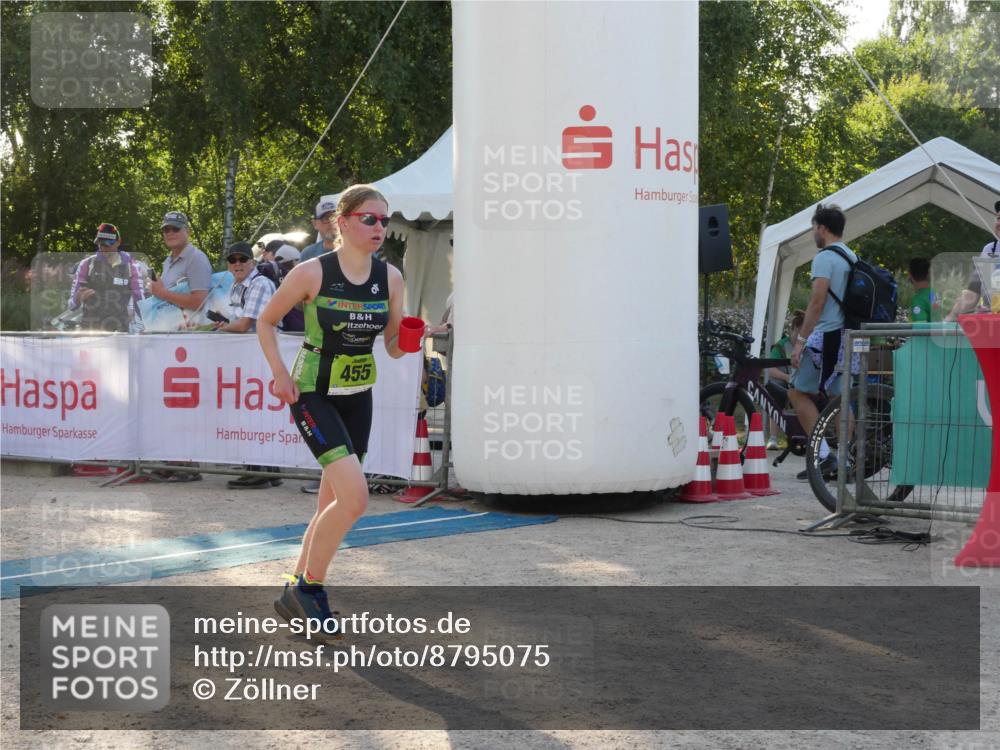 07.09.2025 - 19. Norderstedt Triathlon Zöllner http://msf.ph/oto/8795075 07.09.2025 16:57:10 Ziel 455 meine-sportfotos.de