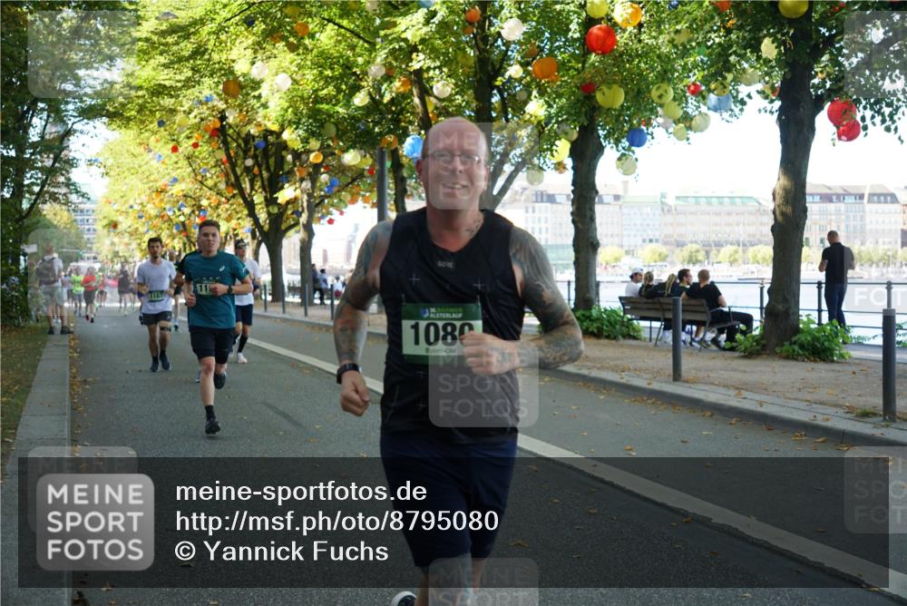 07.09.2025 - BARMER Alsterlauf Yannick Fuchs http://msf.ph/oto/8795080 07.09.2025 11:43:28 Laufen 11, 1167, 1080 meine-sportfotos.de