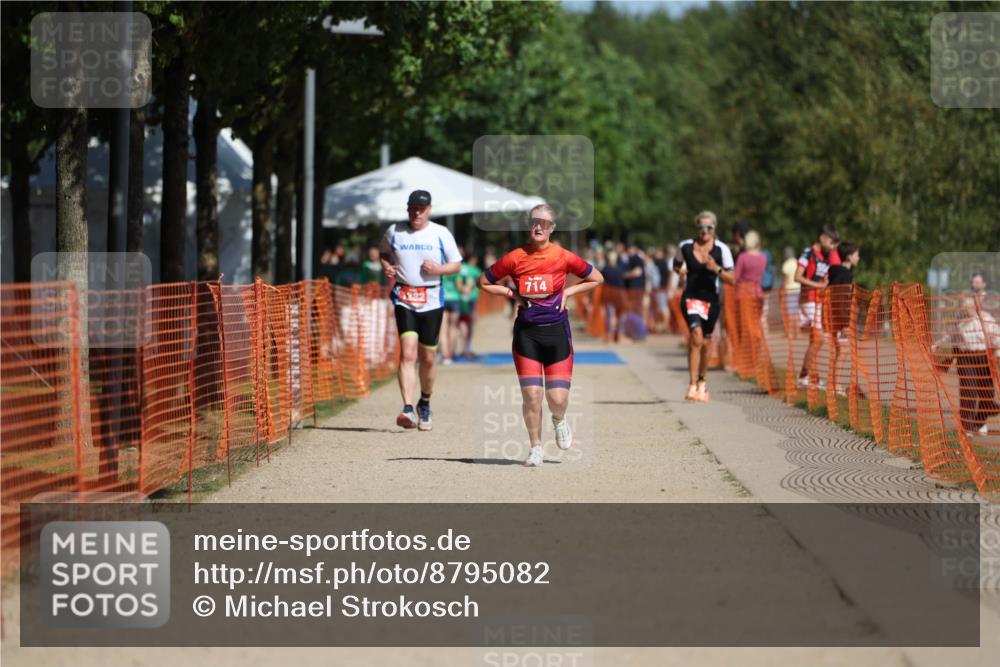 07.09.2025 - 19. Norderstedt Triathlon Michael Strokosch http://msf.ph/oto/8795082 07.09.2025 12:16:10 Laufen  meine-sportfotos.de