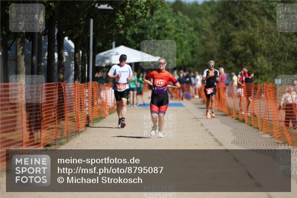 07.09.2025 - 19. Norderstedt Triathlon Michael Strokosch http://msf.ph/oto/8795087 07.09.2025 12:16:10 Laufen  meine-sportfotos.de