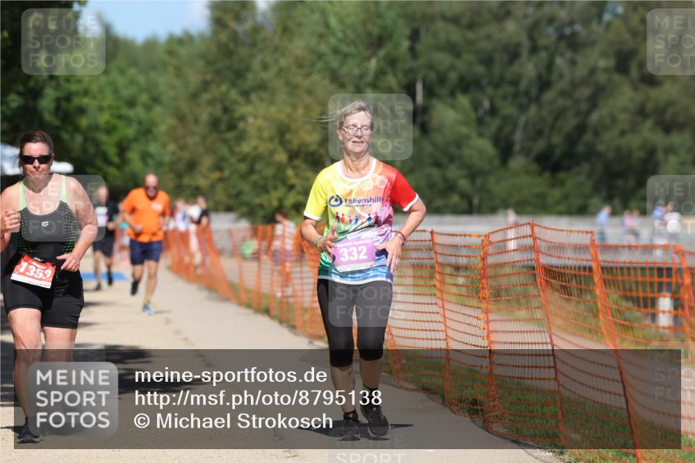 07.09.2025 - 19. Norderstedt Triathlon Michael Strokosch http://msf.ph/oto/8795138 07.09.2025 13:49:41 Laufen 332, 1353 meine-sportfotos.de