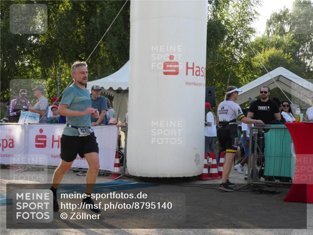07.09.2025 - 19. Norderstedt Triathlon Zöllner http://msf.ph/oto/8795140 07.09.2025 16:58:09 Ziel 946 meine-sportfotos.de