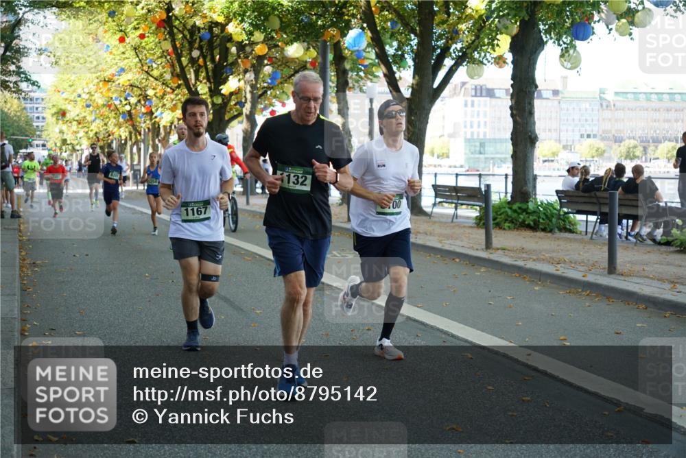 07.09.2025 - BARMER Alsterlauf Yannick Fuchs http://msf.ph/oto/8795142 07.09.2025 11:43:31 Laufen 201, 1167, 132, 00 meine-sportfotos.de