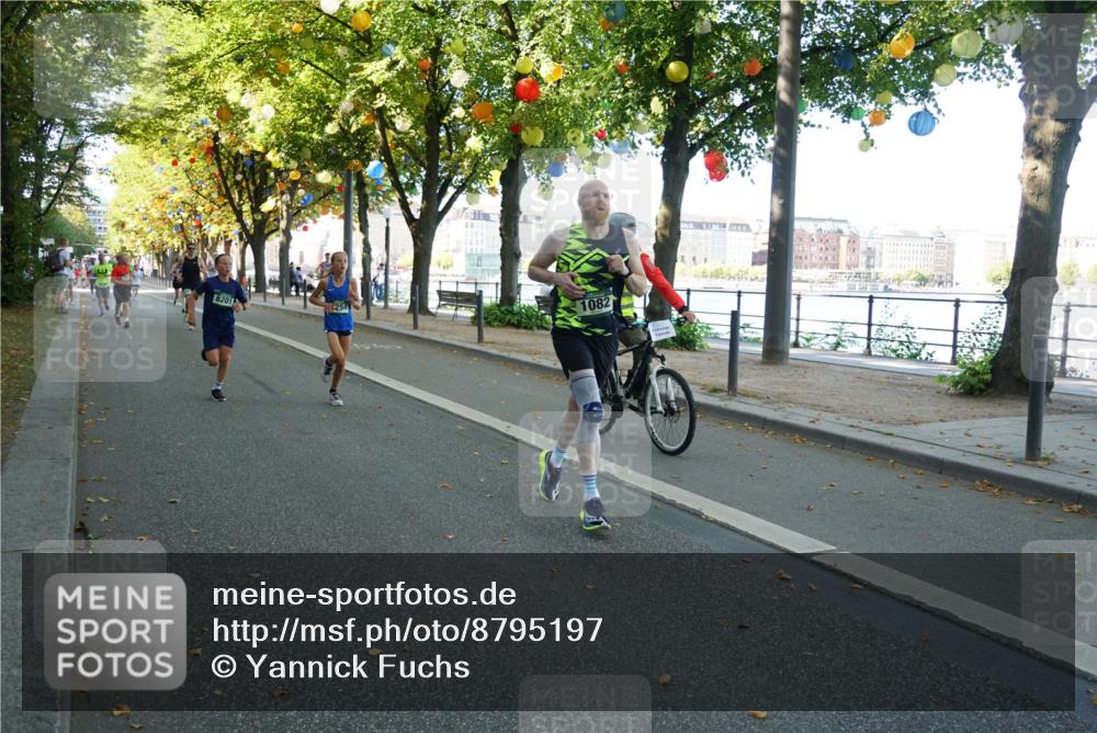07.09.2025 - BARMER Alsterlauf Yannick Fuchs http://msf.ph/oto/8795197 07.09.2025 11:43:34 Laufen 8201, 254, 1082 meine-sportfotos.de