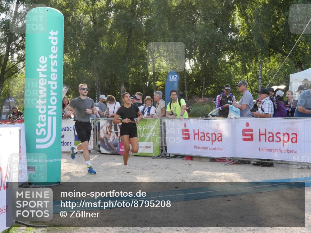 07.09.2025 - 19. Norderstedt Triathlon Zöllner http://msf.ph/oto/8795208 07.09.2025 16:58:57 Ziel 951 meine-sportfotos.de