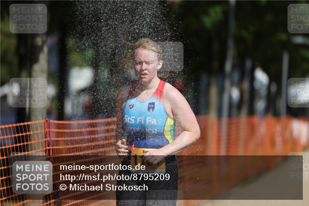 07.09.2025 - 19. Norderstedt Triathlon Michael Strokosch http://msf.ph/oto/8795209 07.09.2025 11:52:38 Laufen 1167, 1193, 1227 meine-sportfotos.de