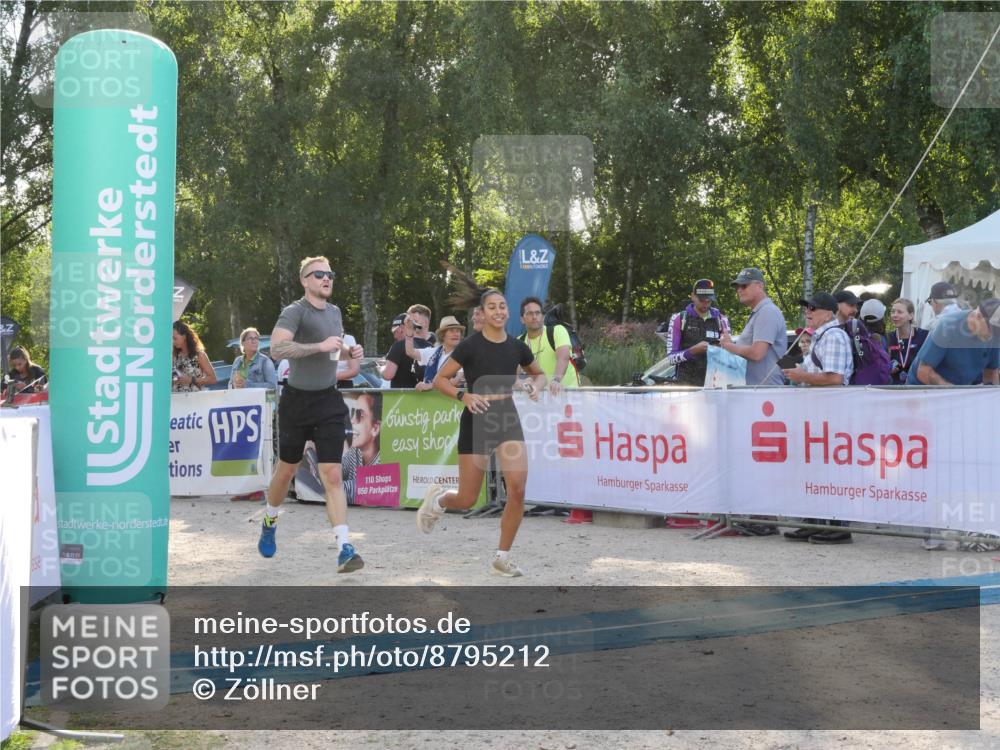07.09.2025 - 19. Norderstedt Triathlon Zöllner http://msf.ph/oto/8795212 07.09.2025 16:58:57 Ziel 951 meine-sportfotos.de