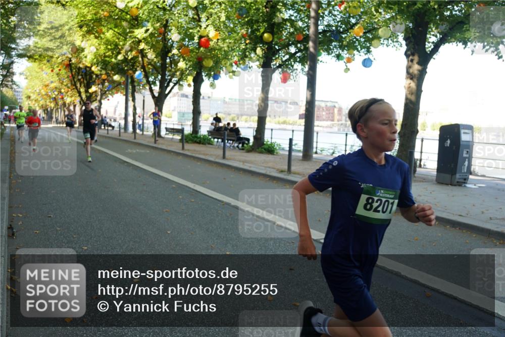 07.09.2025 - BARMER Alsterlauf Yannick Fuchs http://msf.ph/oto/8795255 07.09.2025 11:43:36 Laufen 8201 meine-sportfotos.de