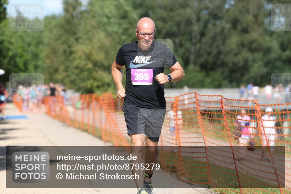 07.09.2025 - 19. Norderstedt Triathlon Michael Strokosch http://msf.ph/oto/8795279 07.09.2025 13:50:00 Laufen 232, 355 meine-sportfotos.de