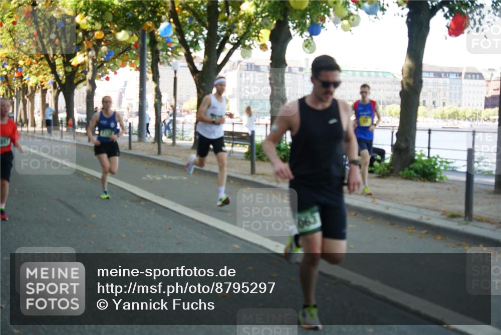 07.09.2025 - BARMER Alsterlauf Yannick Fuchs http://msf.ph/oto/8795297 07.09.2025 11:43:38 Laufen 90 meine-sportfotos.de