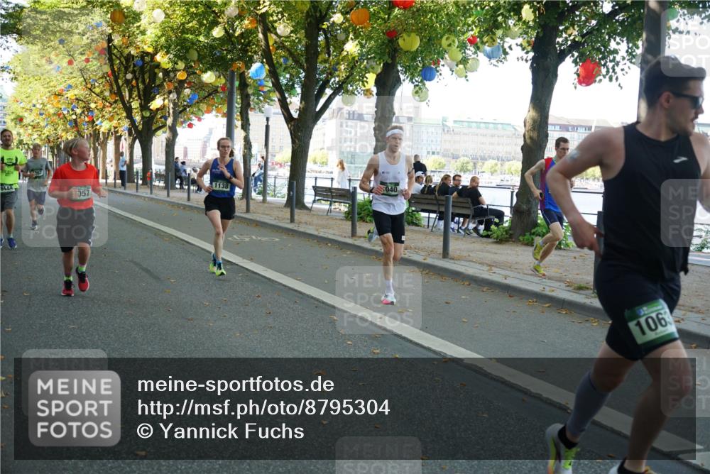 07.09.2025 - BARMER Alsterlauf Yannick Fuchs http://msf.ph/oto/8795304 07.09.2025 11:43:39 Laufen 8144, 057, 1138, 040, 11111, 1111, 106 meine-sportfotos.de
