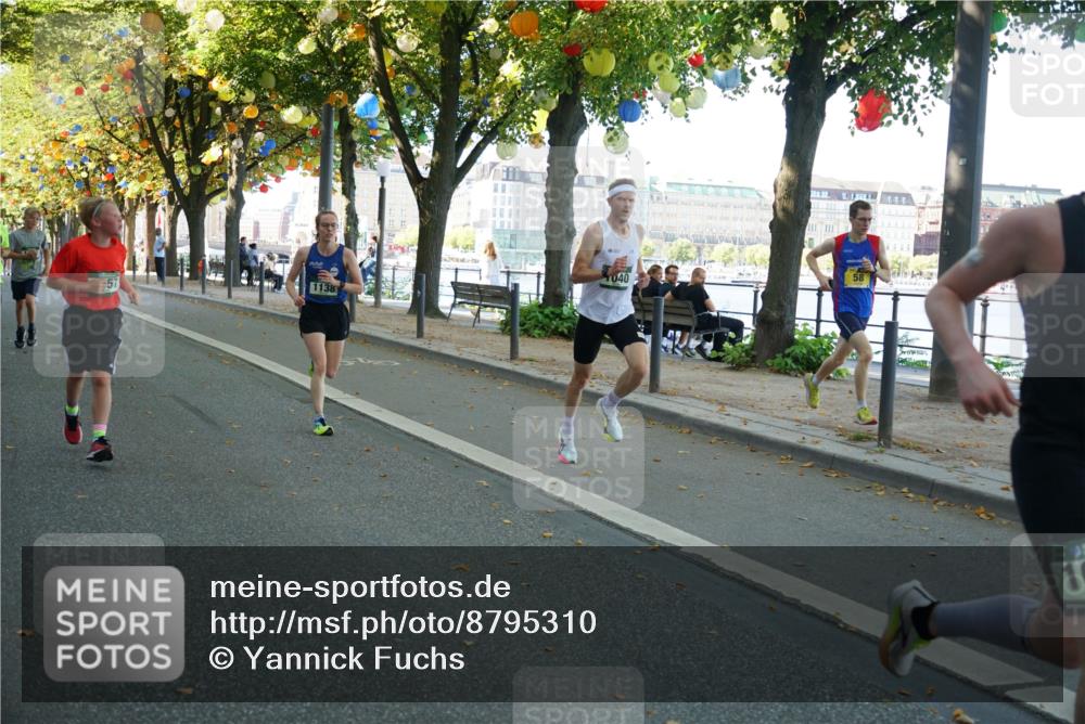 07.09.2025 - BARMER Alsterlauf Yannick Fuchs http://msf.ph/oto/8795310 07.09.2025 11:43:39 Laufen 040, 58, 57, 1138, 10 meine-sportfotos.de