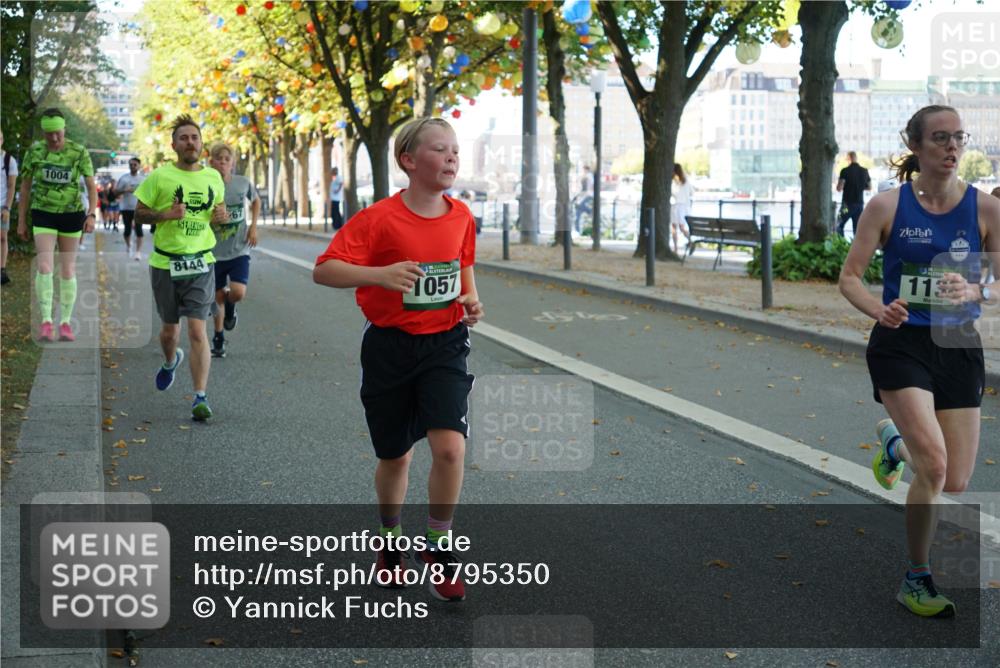 07.09.2025 - BARMER Alsterlauf Yannick Fuchs http://msf.ph/oto/8795350 07.09.2025 11:43:40 Laufen 1004, 67, 8144, 1057, 11 meine-sportfotos.de