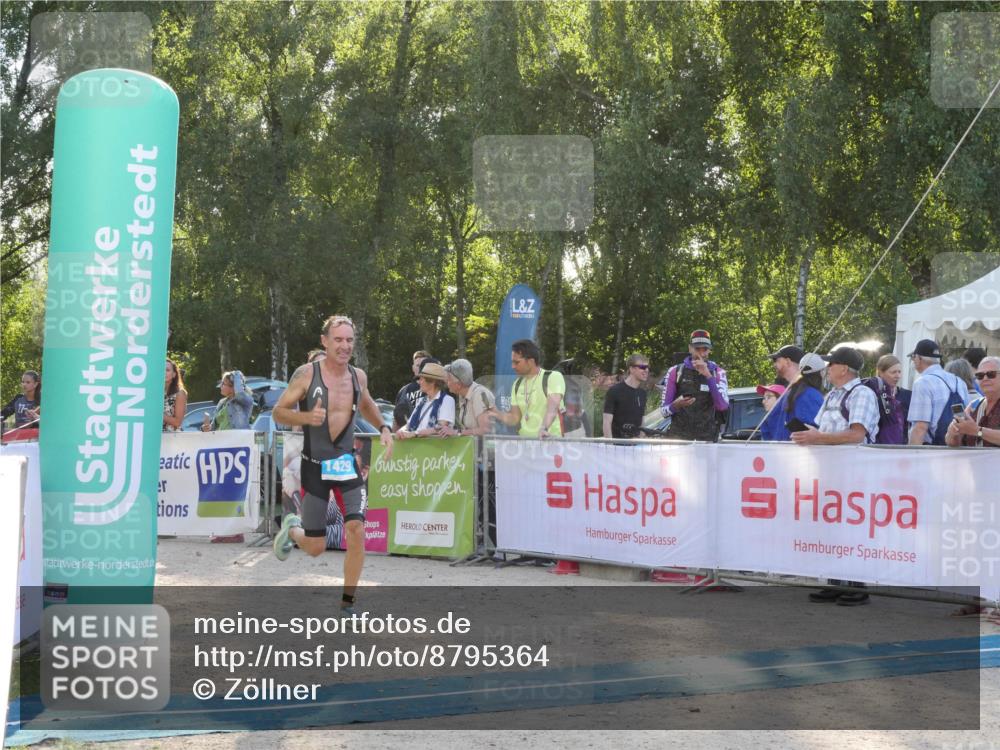 07.09.2025 - 19. Norderstedt Triathlon Zöllner http://msf.ph/oto/8795364 07.09.2025 16:59:45 Ziel 1429 meine-sportfotos.de