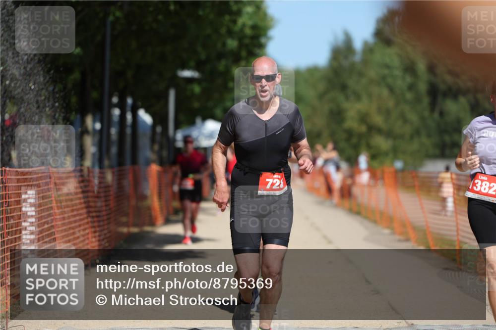 07.09.2025 - 19. Norderstedt Triathlon Michael Strokosch http://msf.ph/oto/8795369 07.09.2025 13:00:34 Laufen 295, 728, 752, 783, 1382 meine-sportfotos.de
