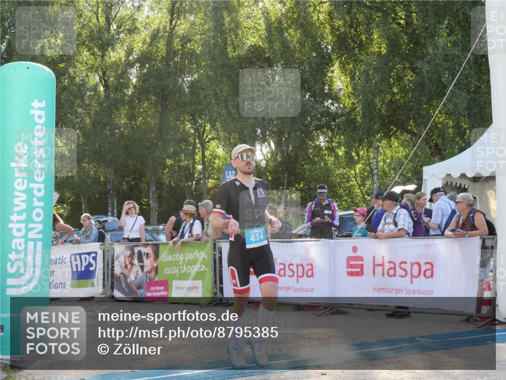 07.09.2025 - 19. Norderstedt Triathlon Zöllner http://msf.ph/oto/8795385 07.09.2025 16:59:52 Ziel 414, 1429 meine-sportfotos.de