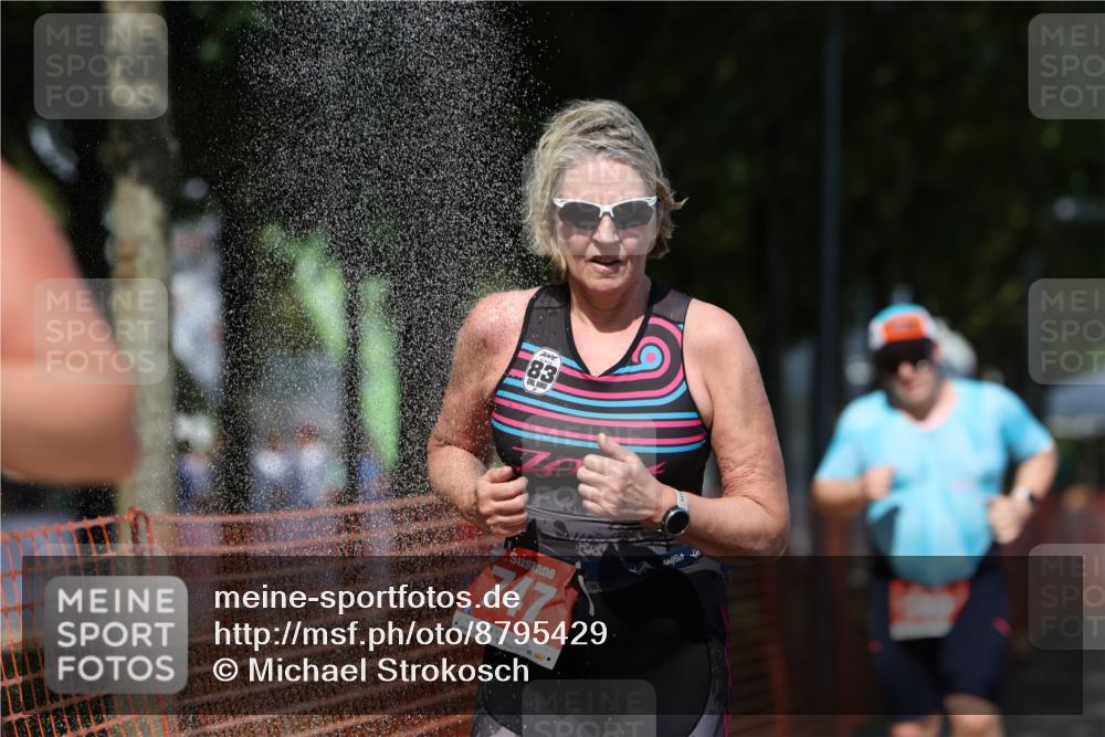 07.09.2025 - 19. Norderstedt Triathlon Michael Strokosch http://msf.ph/oto/8795429 07.09.2025 13:50:25 Laufen 160, 235, 747, 1477 meine-sportfotos.de