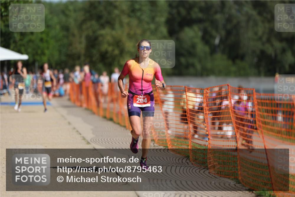 07.09.2025 - 19. Norderstedt Triathlon Michael Strokosch http://msf.ph/oto/8795463 07.09.2025 11:53:12 Laufen 204, 1174, 1203 meine-sportfotos.de