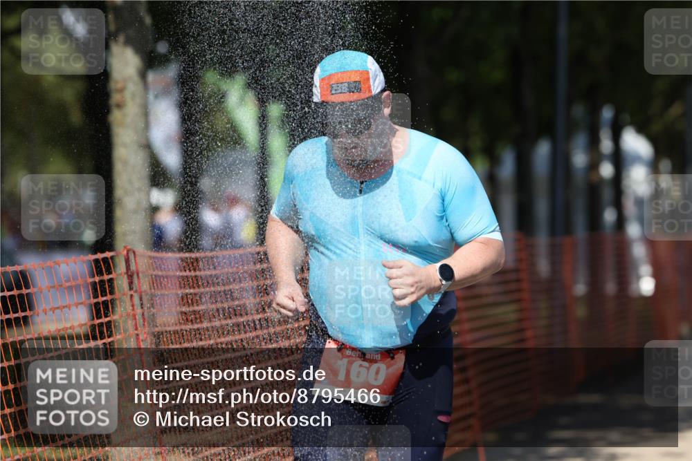 07.09.2025 - 19. Norderstedt Triathlon Michael Strokosch http://msf.ph/oto/8795466 07.09.2025 13:50:27 Laufen 160, 235, 747, 1477 meine-sportfotos.de