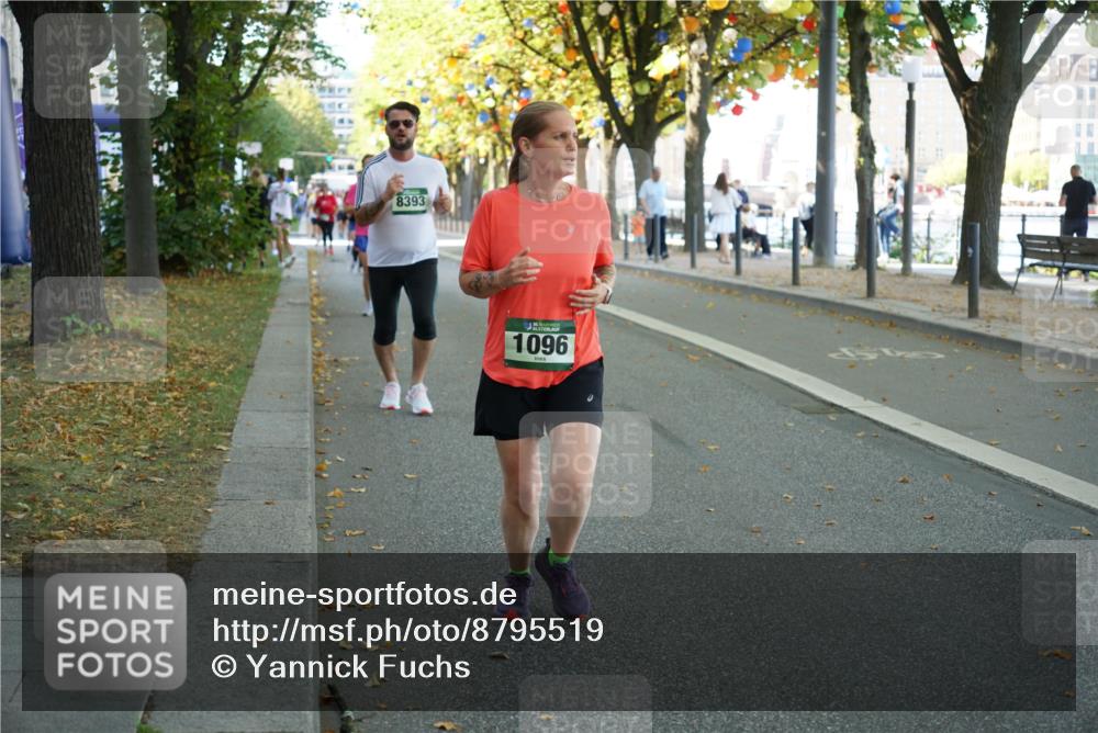 07.09.2025 - BARMER Alsterlauf Yannick Fuchs http://msf.ph/oto/8795519 07.09.2025 11:43:48 Laufen 8393, 1096 meine-sportfotos.de