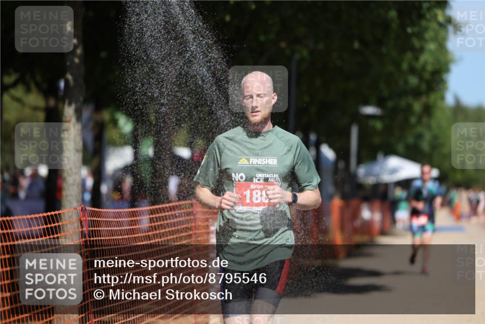 07.09.2025 - 19. Norderstedt Triathlon Michael Strokosch http://msf.ph/oto/8795546 07.09.2025 13:00:55 Laufen 188, 727, 1214, 1311, 1328 meine-sportfotos.de