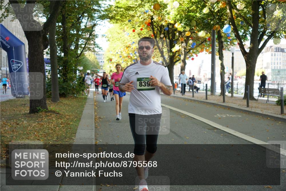 07.09.2025 - BARMER Alsterlauf Yannick Fuchs http://msf.ph/oto/8795568 07.09.2025 11:43:50 Laufen 846, 839 meine-sportfotos.de