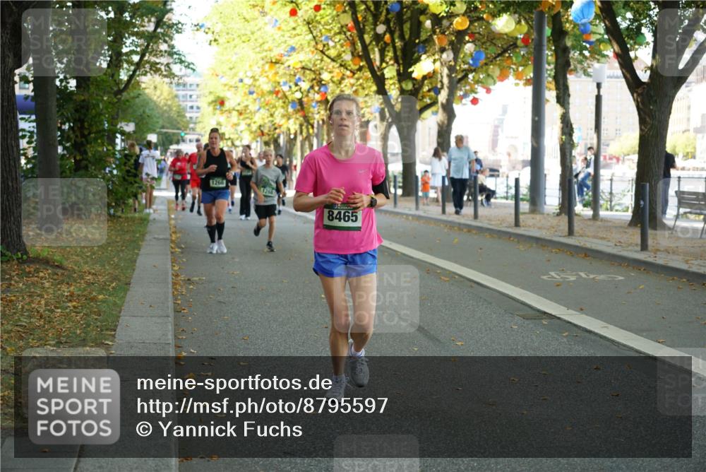 07.09.2025 - BARMER Alsterlauf Yannick Fuchs http://msf.ph/oto/8795597 07.09.2025 11:43:52 Laufen 1266, 8465 meine-sportfotos.de