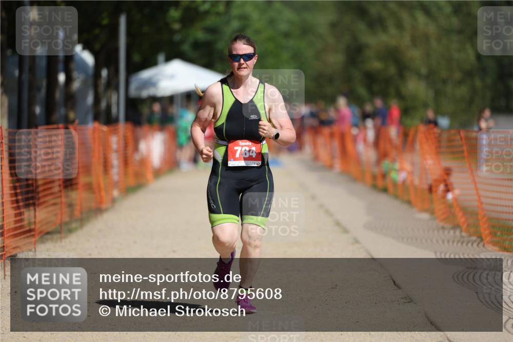 07.09.2025 - 19. Norderstedt Triathlon Michael Strokosch http://msf.ph/oto/8795608 07.09.2025 12:18:00 Laufen 259, 784 meine-sportfotos.de