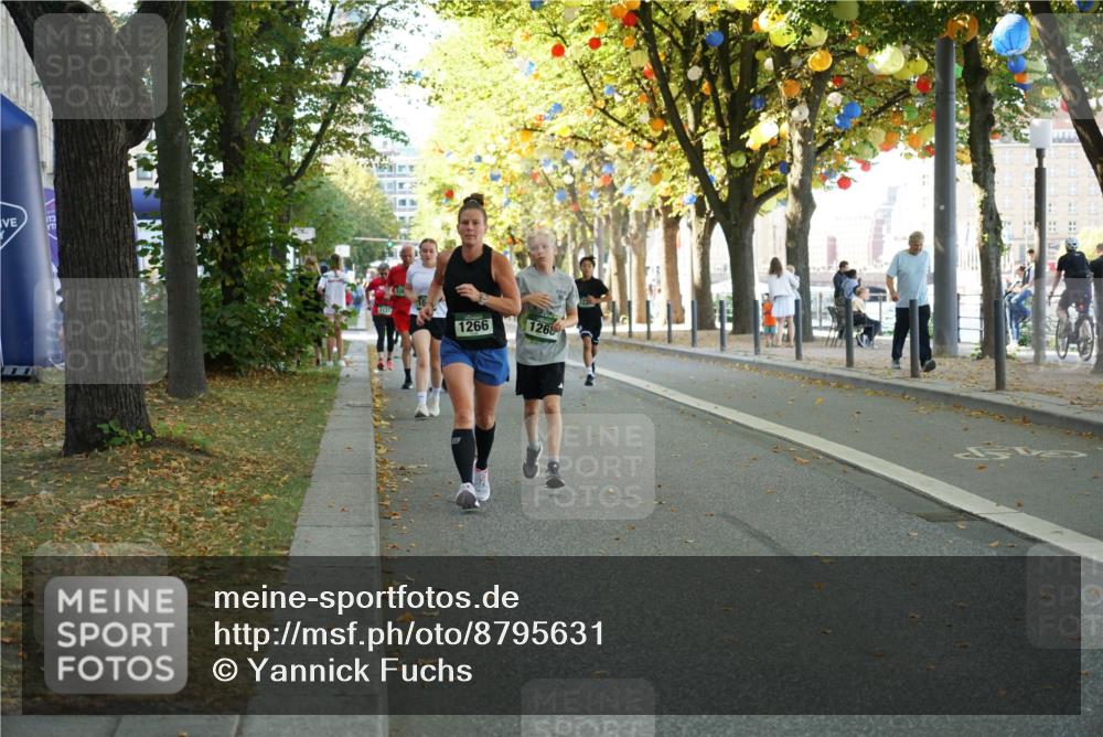 07.09.2025 - BARMER Alsterlauf Yannick Fuchs http://msf.ph/oto/8795631 07.09.2025 11:43:55 Laufen 1137, 1266, 1268 meine-sportfotos.de