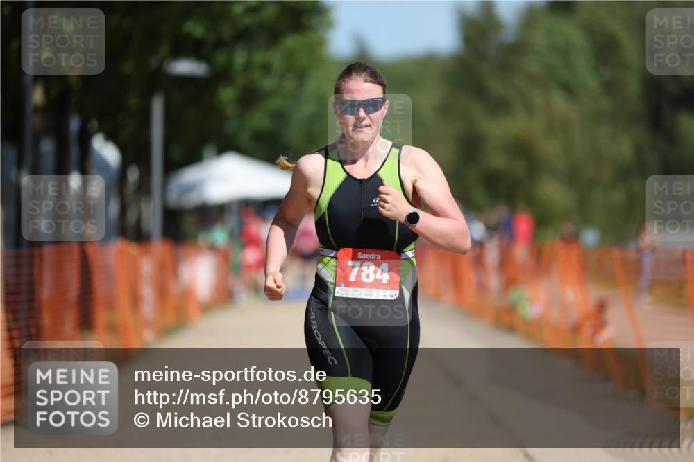 07.09.2025 - 19. Norderstedt Triathlon Michael Strokosch http://msf.ph/oto/8795635 07.09.2025 12:18:01 Laufen 259, 784 meine-sportfotos.de
