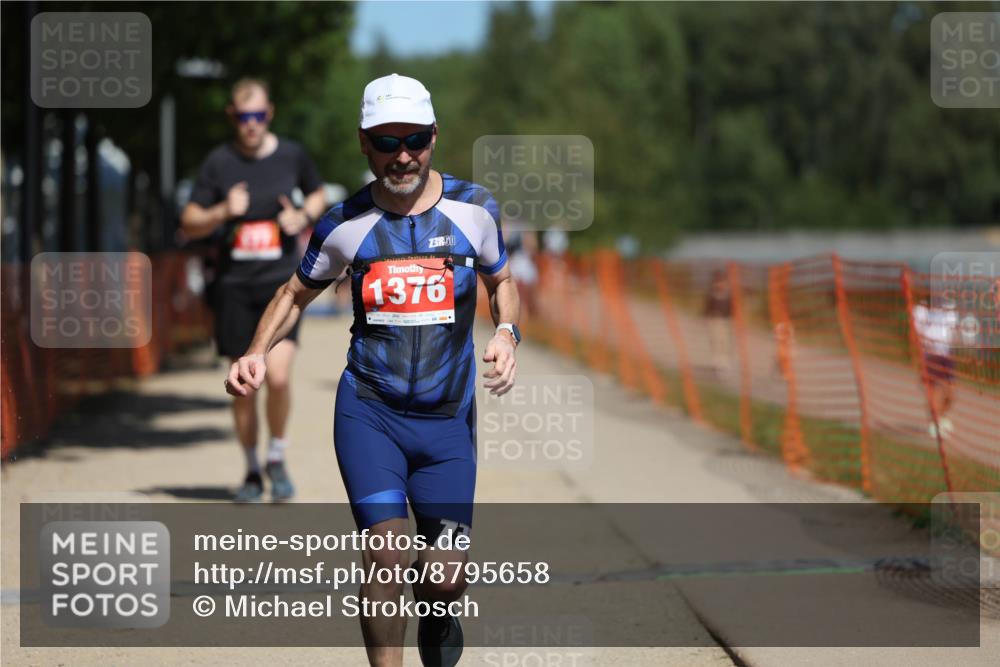 07.09.2025 - 19. Norderstedt Triathlon Michael Strokosch http://msf.ph/oto/8795658 07.09.2025 13:01:27 Laufen 177, 210, 250, 1376 meine-sportfotos.de