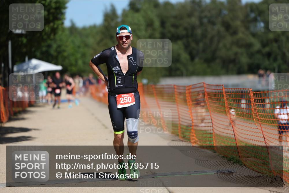 07.09.2025 - 19. Norderstedt Triathlon Michael Strokosch http://msf.ph/oto/8795715 07.09.2025 13:01:32 Laufen 177, 210, 250 meine-sportfotos.de