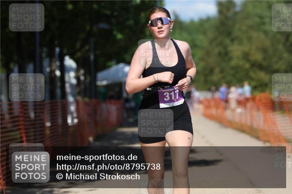 07.09.2025 - 19. Norderstedt Triathlon Michael Strokosch http://msf.ph/oto/8795738 07.09.2025 13:51:12 Laufen 317 meine-sportfotos.de