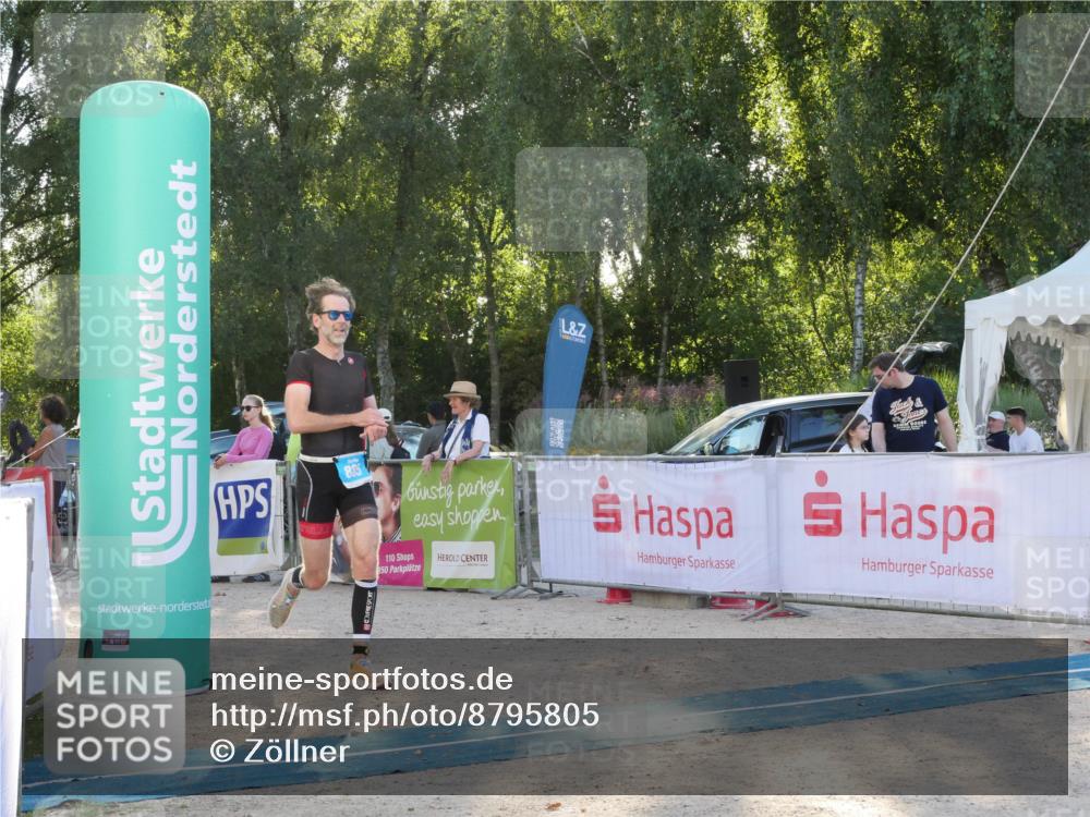 07.09.2025 - 19. Norderstedt Triathlon Zöllner http://msf.ph/oto/8795805 07.09.2025 17:05:46 Ziel 885 meine-sportfotos.de