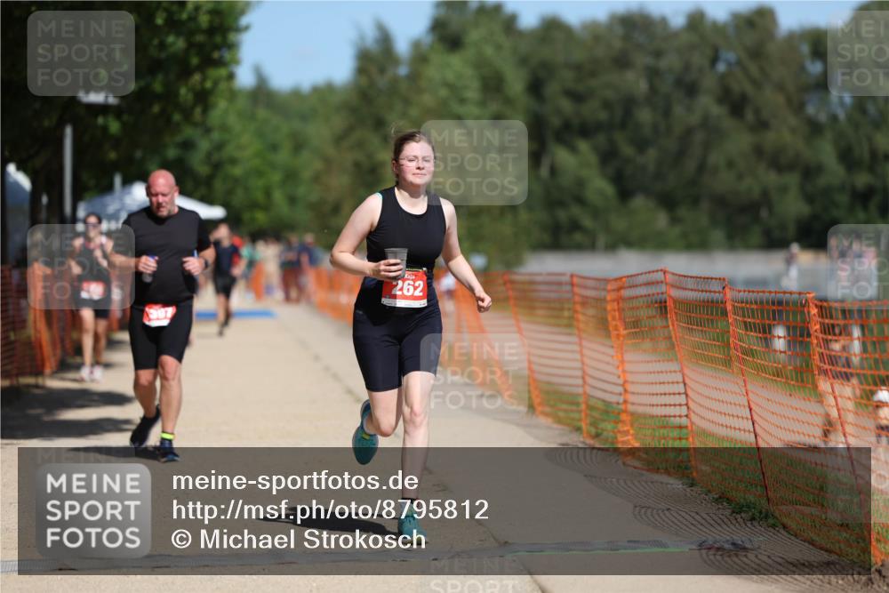 07.09.2025 - 19. Norderstedt Triathlon Michael Strokosch http://msf.ph/oto/8795812 07.09.2025 13:01:46 Laufen 262, 1397 meine-sportfotos.de