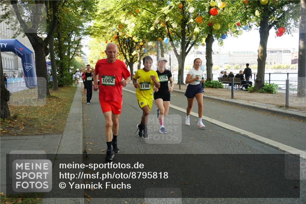 07.09.2025 - BARMER Alsterlauf Yannick Fuchs http://msf.ph/oto/8795818 07.09.2025 11:44:03 Laufen 1195, 1002, 1198, 1175 meine-sportfotos.de