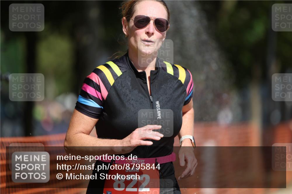 07.09.2025 - 19. Norderstedt Triathlon Michael Strokosch http://msf.ph/oto/8795844 07.09.2025 12:18:38 Laufen 822, 1159, 1372 meine-sportfotos.de