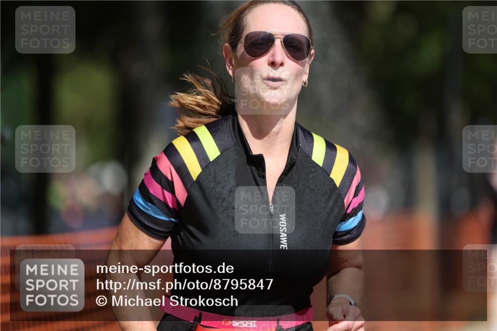 07.09.2025 - 19. Norderstedt Triathlon Michael Strokosch http://msf.ph/oto/8795847 07.09.2025 12:18:39 Laufen 822, 1159, 1372 meine-sportfotos.de
