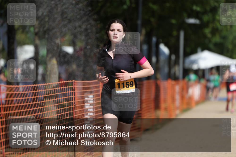 07.09.2025 - 19. Norderstedt Triathlon Michael Strokosch http://msf.ph/oto/8795864 07.09.2025 12:18:42 Laufen 803, 1159 meine-sportfotos.de