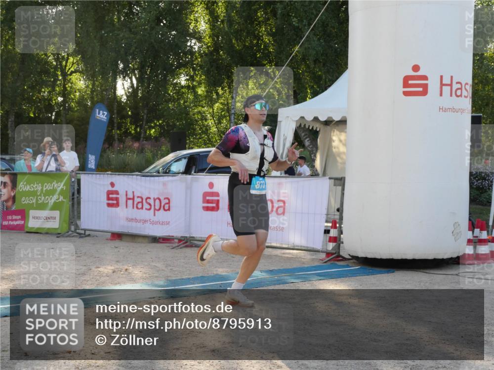 07.09.2025 - 19. Norderstedt Triathlon Zöllner http://msf.ph/oto/8795913 07.09.2025 17:06:42 Ziel 873 meine-sportfotos.de