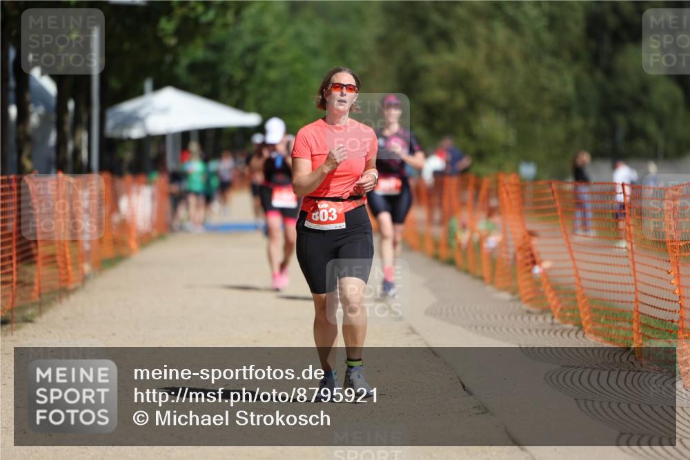 07.09.2025 - 19. Norderstedt Triathlon Michael Strokosch http://msf.ph/oto/8795921 07.09.2025 12:18:47 Laufen 201, 803 meine-sportfotos.de