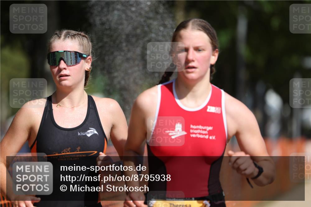 07.09.2025 - 19. Norderstedt Triathlon Michael Strokosch http://msf.ph/oto/8795938 07.09.2025 11:54:07 Laufen 1168, 1196 meine-sportfotos.de