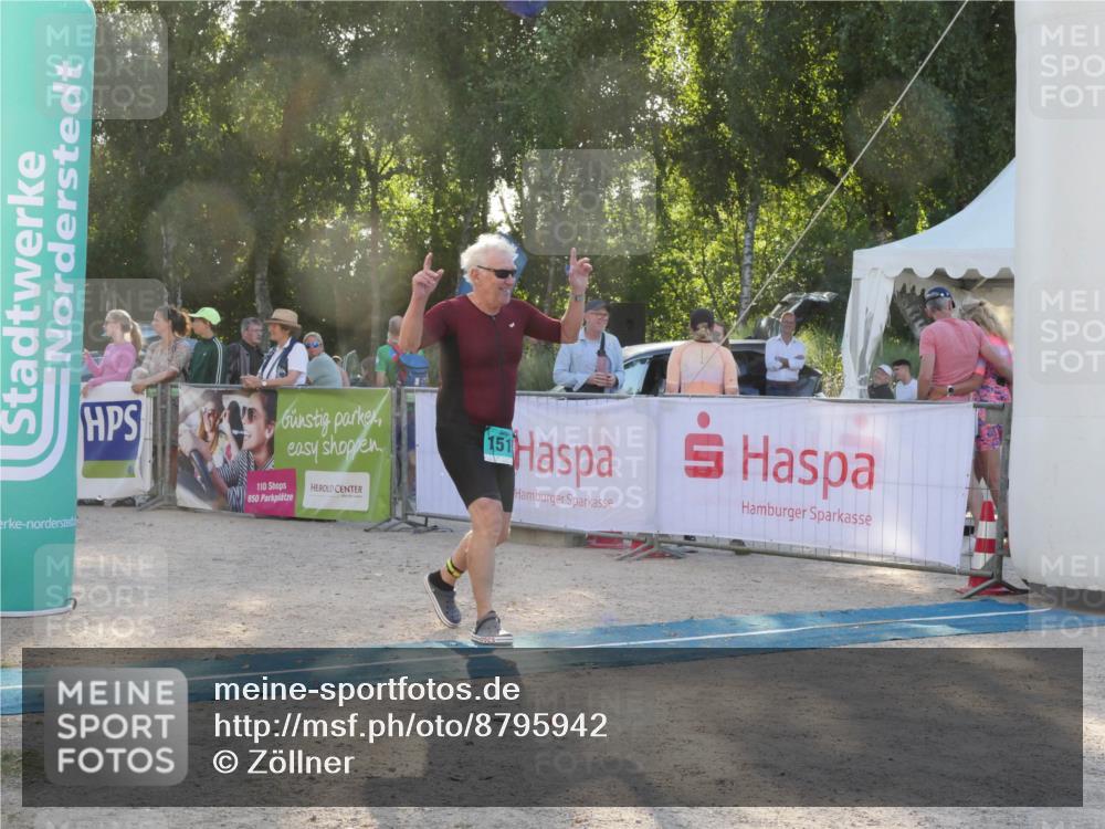 07.09.2025 - 19. Norderstedt Triathlon Zöllner http://msf.ph/oto/8795942 07.09.2025 17:07:28 Ziel 1515 meine-sportfotos.de