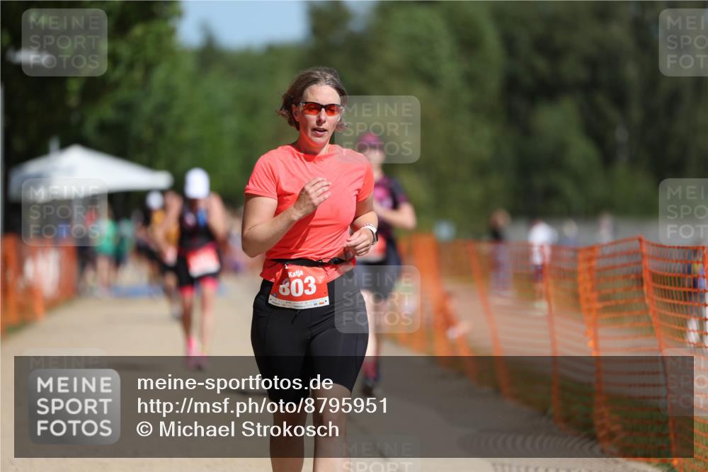 07.09.2025 - 19. Norderstedt Triathlon Michael Strokosch http://msf.ph/oto/8795951 07.09.2025 12:18:49 Laufen 201, 803 meine-sportfotos.de