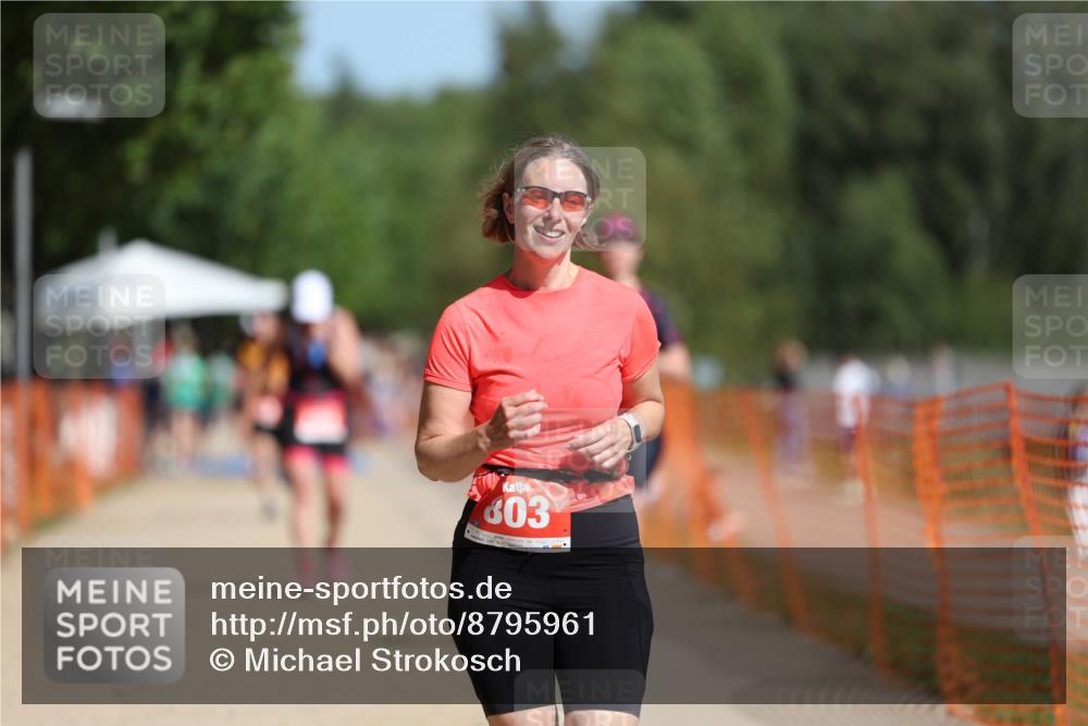 07.09.2025 - 19. Norderstedt Triathlon Michael Strokosch http://msf.ph/oto/8795961 07.09.2025 12:18:50 Laufen 201, 803 meine-sportfotos.de