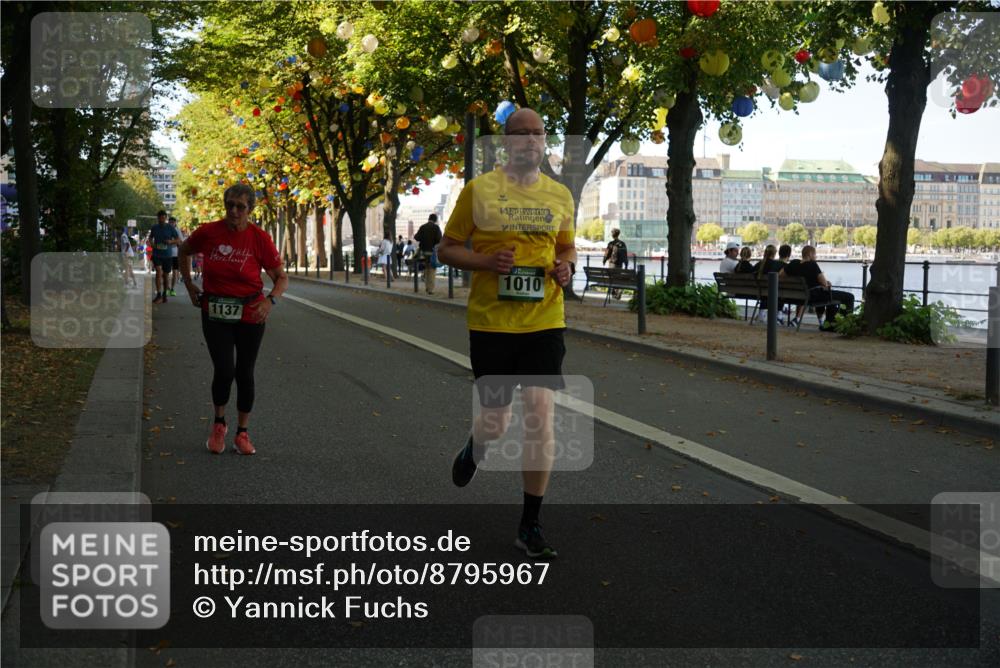 07.09.2025 - BARMER Alsterlauf Yannick Fuchs http://msf.ph/oto/8795967 07.09.2025 11:44:11 Laufen 1010, 1137 meine-sportfotos.de