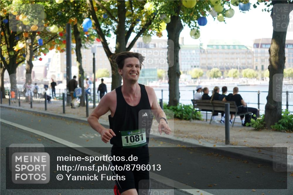 07.09.2025 - BARMER Alsterlauf Yannick Fuchs http://msf.ph/oto/8796013 07.09.2025 11:44:16 Laufen 136, 1081 meine-sportfotos.de