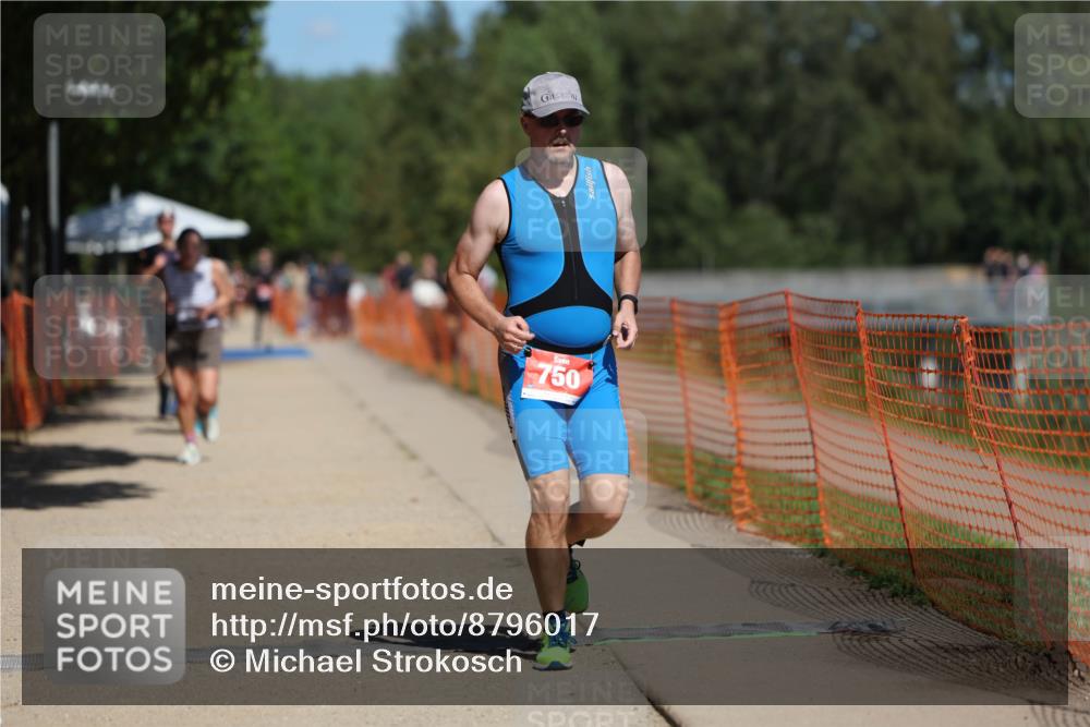 07.09.2025 - 19. Norderstedt Triathlon Michael Strokosch http://msf.ph/oto/8796017 07.09.2025 13:02:10 Laufen 700, 750, 808, 1264, 1293, 1391 meine-sportfotos.de