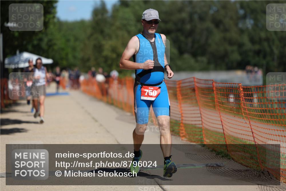 07.09.2025 - 19. Norderstedt Triathlon Michael Strokosch http://msf.ph/oto/8796024 07.09.2025 13:02:11 Laufen 700, 750, 1264, 1293, 1391 meine-sportfotos.de